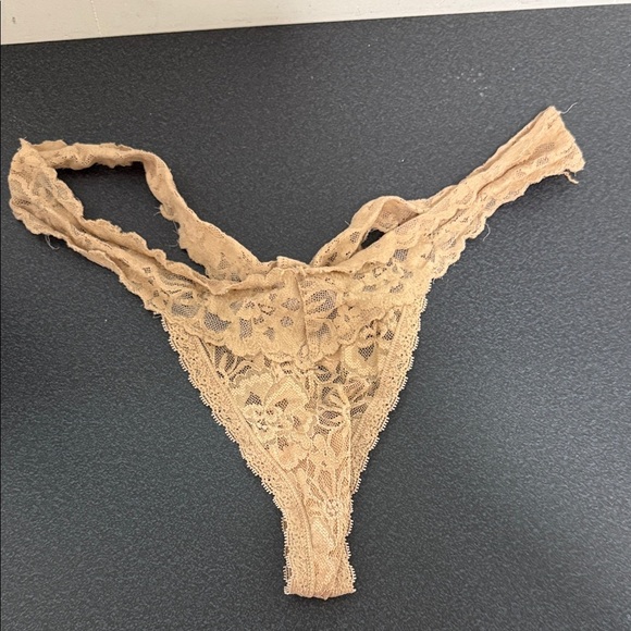 Lace Thong Panties in Tan pre loved - Picture 1 of 2